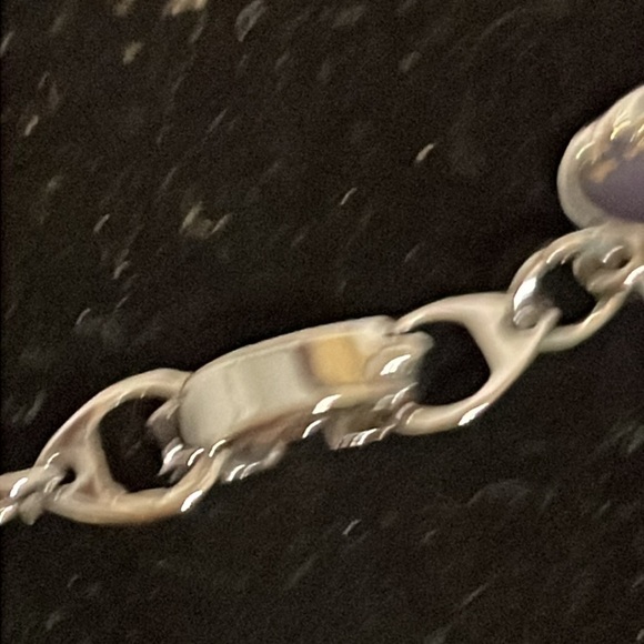 Vintage silver tone bracelet with 11 Abalone shell links & 33 Austrian crystals - Picture 9 of 14